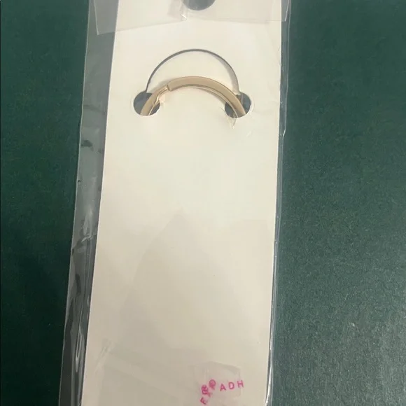 Mint Green Crystal Teddy Bear Keychain - Picture 4 of 4